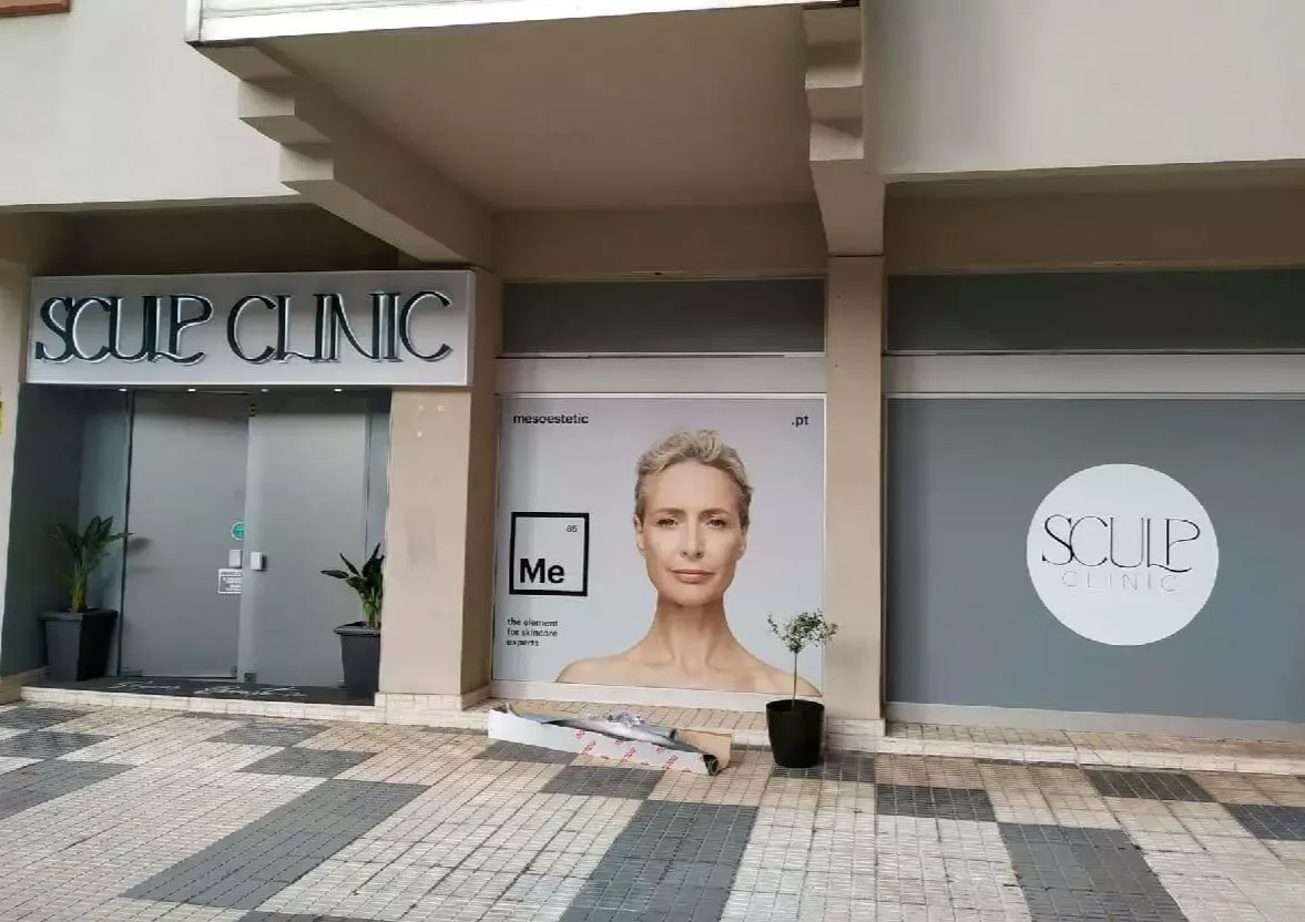 Decoração de montra e Fachada